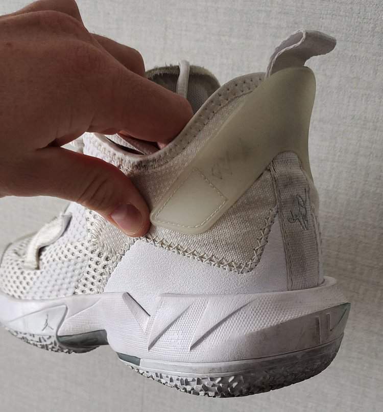 Can You Wear Basketball Shoes For Volleyball? Volleyball Vault